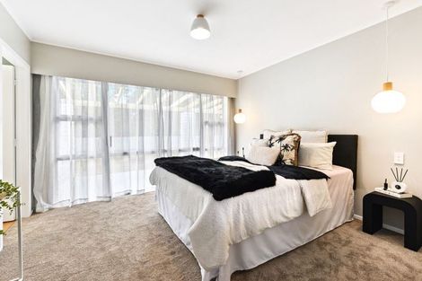 Photo of property in 28 Totara Drive, St Andrews, Hamilton, 3200