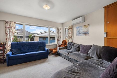 Photo of property in 8 Kiltie Street, Upper Riccarton, Christchurch, 8041