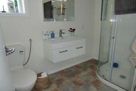 Photo of property in 20 Fitzroy Road, Fitzroy, New Plymouth, 4312