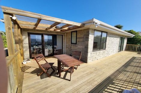 Photo of property in 31 Hiwi Crescent, Titahi Bay, Porirua, 5022