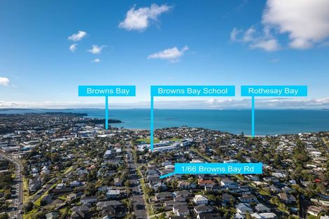 Photo of property in 1/66 Browns Bay Road, Rothesay Bay, Auckland, 0630