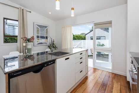 Photo of property in 47 Calgary Street, Mount Eden, Auckland, 1041