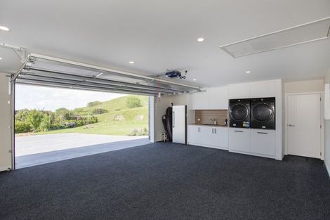 Photo of property in 74 Scarlys Way, Okitu, Gisborne, 4010