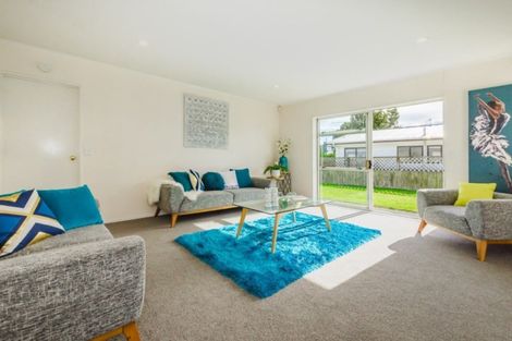 Photo of property in 4b Ngahina Street, Paraparaumu, 5032