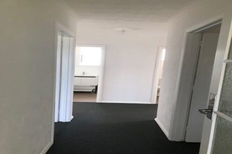 Photo of property in 25 Hill Crescent, Papakura, 2110