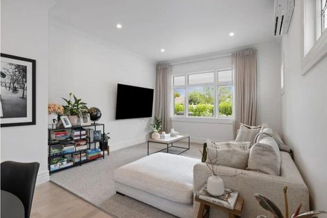 Photo of property in 11 Miro Street, Takaro, Palmerston North, 4410