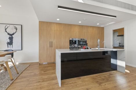 Photo of property in 46a Beulah Avenue, Rothesay Bay, Auckland, 0630