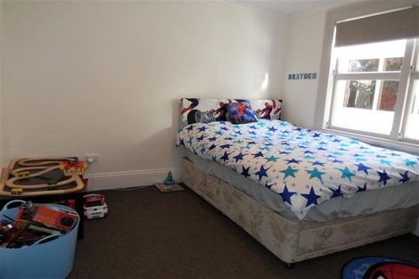 Photo of property in 374 Carrington Street, Upper Vogeltown, New Plymouth, 4310