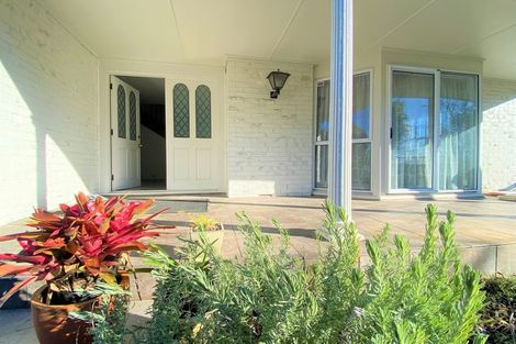 Photo of property in 78 Glenmore Road, Sunnyhills, Auckland, 2010