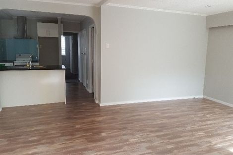 Photo of property in 1 Glenbervie Crescent, Massey, Auckland, 0614