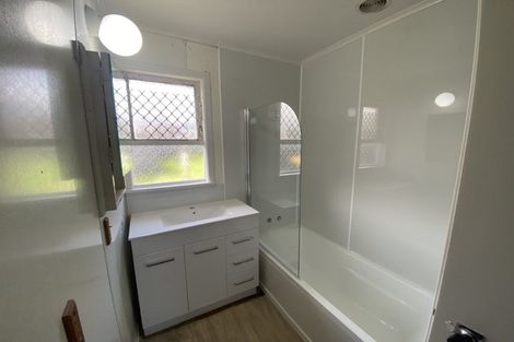 Photo of property in 3 Gainsborough Street, Manurewa, Auckland, 2102