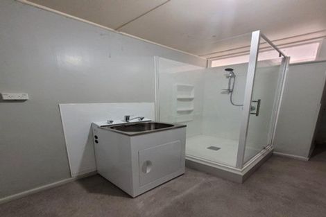 Photo of property in 29 Marine Parade, Bluff Hill, Napier, 4110