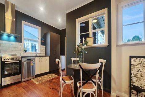 Photo of property in 4 Blackwell Street, Marton, 4710