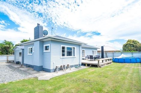 Photo of property in 1 Cochrane Street, Elgin, Gisborne, 4010