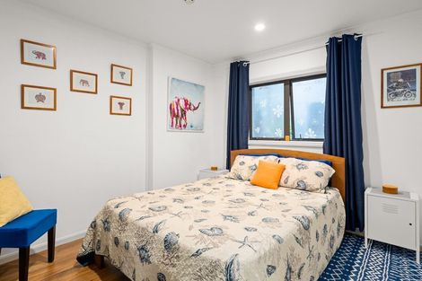 Photo of property in Paramount Apartments, 14/281 Maunganui Road, Mount Maunganui, 3116