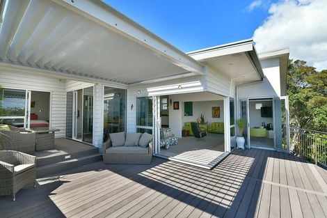Photo of property in 36 Rawhiti Road, Manly, Whangaparaoa, 0930