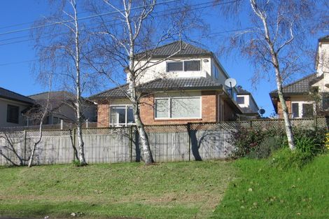 Photo of property in 4/51 Redoubt Road, Goodwood Heights, Auckland, 2105