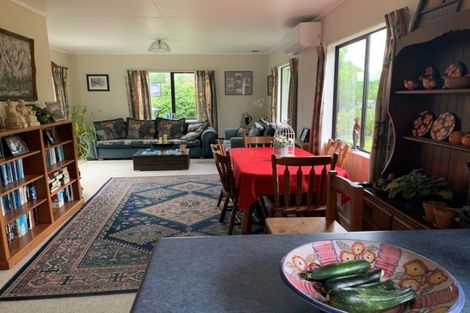 Photo of property in 54 Te Manuao Road, Otaki, 5512