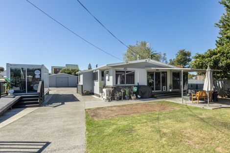Photo of property in 402 Main North Road, Bay View, Napier, 4104