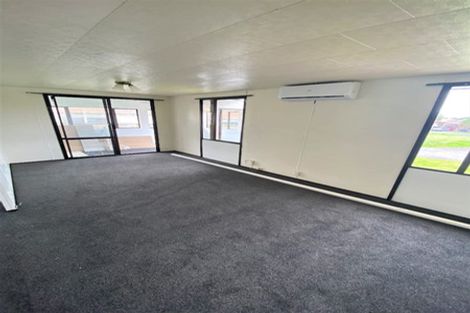 Photo of property in 9/30 Gifford Road, Papatoetoe, Auckland, 2025