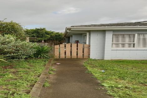 Photo of property in 2/4 Idlewild Avenue, Mangere, Auckland, 2022