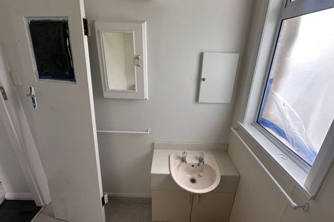 Photo of property in 36 Polson Street, Castlecliff, Whanganui, 4501