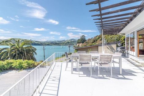 Photo of property in 213 Beach Road, Akaroa, 7520