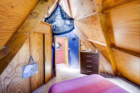 Photo of property in 21 Gillies Crescent, Waimarama, Havelock North, 4294