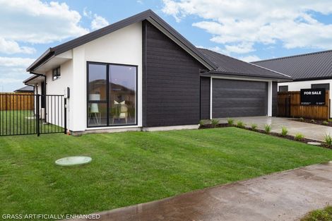 Photo of property in 14 Matamoe Drive, Halswell, Christchurch, 8025