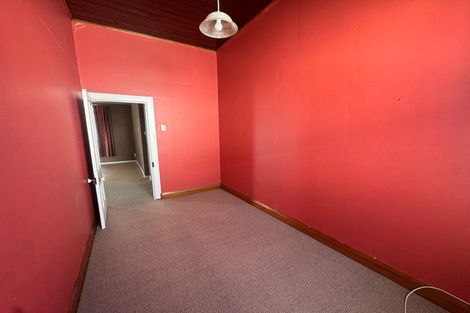 Photo of property in 9 Ross Street, Woodville, 4920