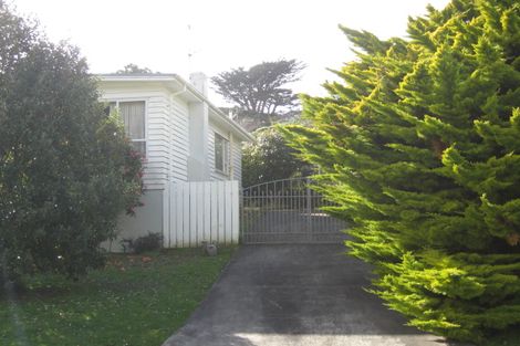 Photo of property in 16 Cornford Street, Karori, Wellington, 6012
