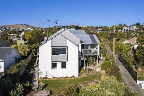 Photo of property in 135 Major Hornbrook Road, Mount Pleasant, Christchurch, 8081