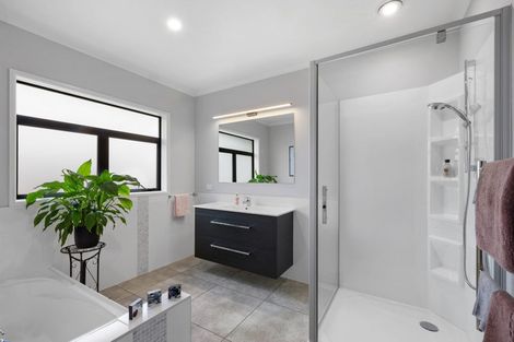 Photo of property in 69 Wills Road, Bell Block, New Plymouth, 4312