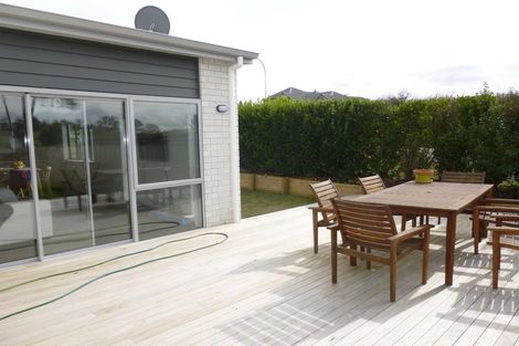 Photo of property in 1 Springside Court, Huntington, Hamilton, 3210