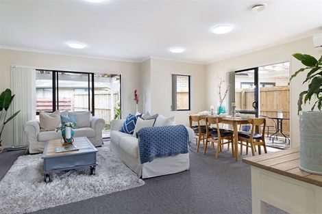 Photo of property in 52b Rimu Street, New Lynn, Auckland, 0600