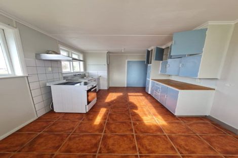 Photo of property in 35 Hukatai Street, Elsdon, Porirua, 5022