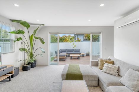 Photo of property in 1/26 Devon Street, Sydenham, Christchurch, 8023