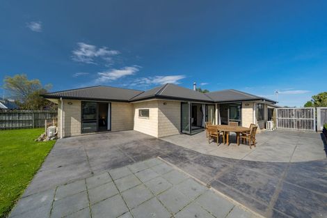Photo of property in 42 Gladstone Road, Woodend, 7610
