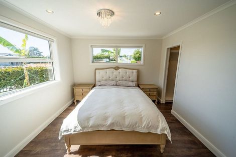 Photo of property in 27 Kayelene Place, Omokoroa, 3114