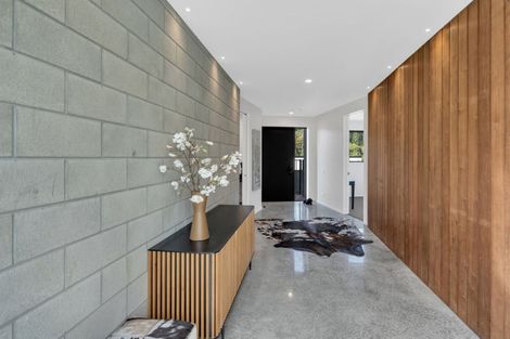 Photo of property in 13 Round Hill Rise, Cracroft, Christchurch, 8022