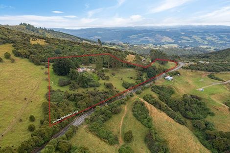 Photo of property in Paws Inn, 585 Blueskin Road, Mihiwaka, Port Chalmers, 9081