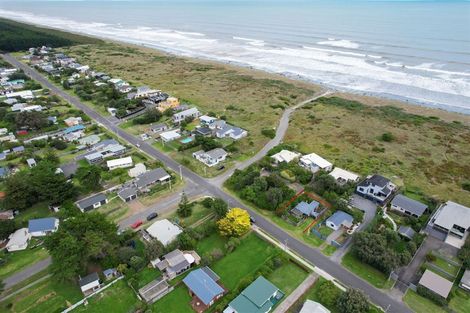Photo of property in 71 Rua Avenue, Waitarere Beach, Levin, 5510
