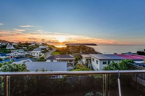 Photo of property in 25 Richard Street, Titahi Bay, Porirua, 5022