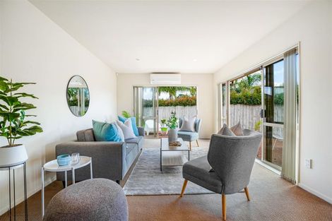 Photo of property in 15 Pyrite Street, Westgate, Auckland, 0614