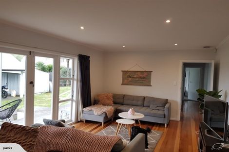 Photo of property in 1/104 Beach Road, Pahurehure, Papakura, 2113
