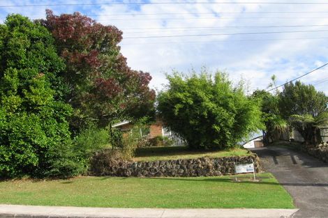 Photo of property in 2/178 Glengarry Road, Glen Eden, Auckland, 0602