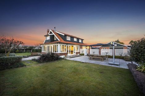 Photo of property in 370 Bay View Road, Saint Clair, Dunedin, 9012