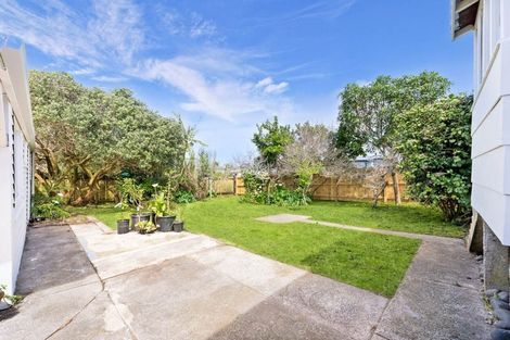 Photo of property in 157 Gills Road, Half Moon Bay, Auckland, 2014