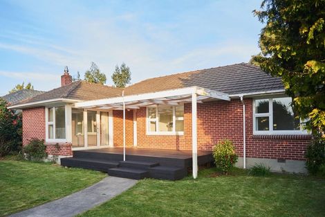 Photo of property in 1 Penwood Street, Russley, Christchurch, 8042