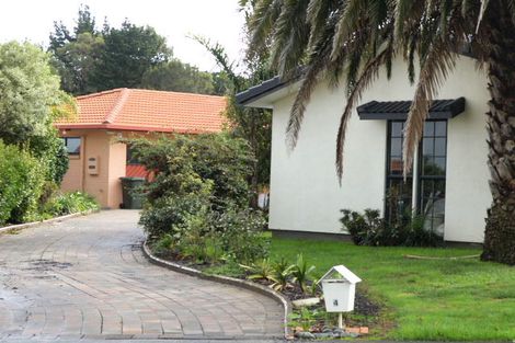 Photo of property in 4 Seneca Court, Golflands, Auckland, 2013